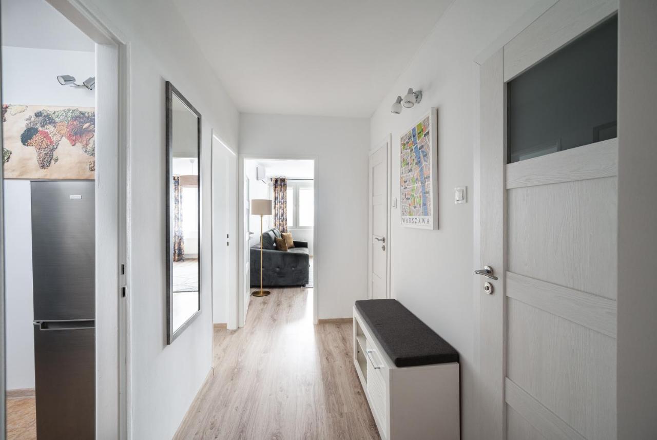 9Th Floor City View Apartment Varsóvia Exterior foto